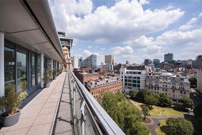 5 Bedroom Flat To Rent In Century Buildings, St Mary's Parsonage, Manchester, M3