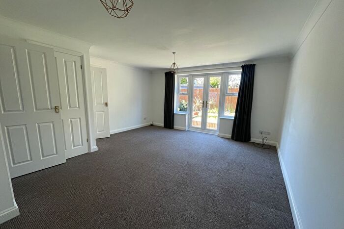 3 Bedroom End Of Terrace House For Sale In Homestead Court, Deal, CT14