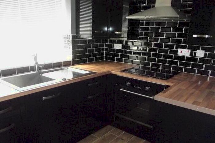 1 Bedroom Flat To Rent In Hackworth Close, Wigan, WN1