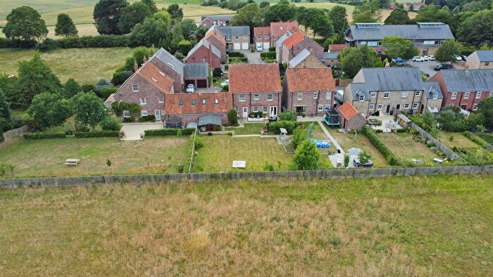 4 Bedroom Detached House For Sale In Monckton Rise, South Newbald, YO43