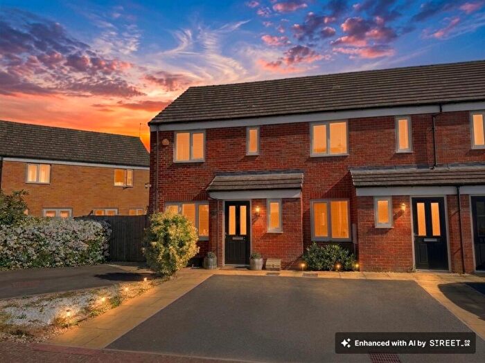 3 Bedroom End Of Terrace House For Sale In Littledale Crescent, Peterborough, PE2