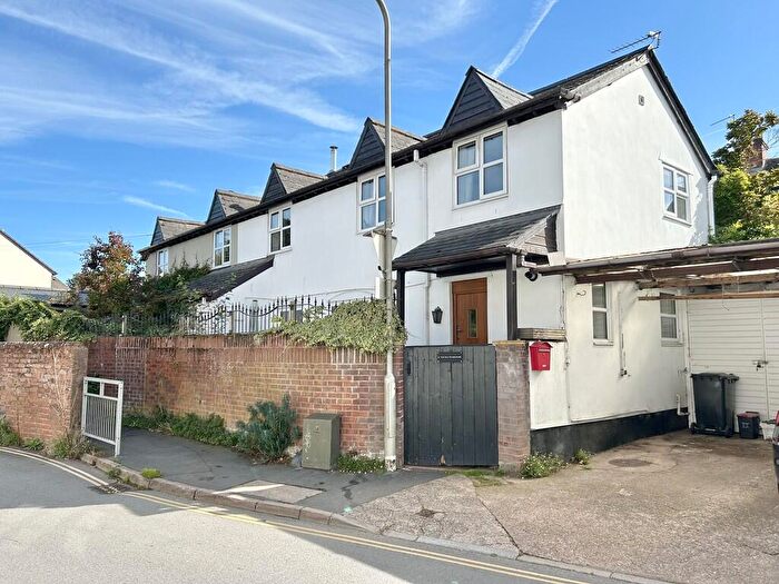 2 Bedroom Semi-Detached House To Rent In Denver Road, Topsham, EX3