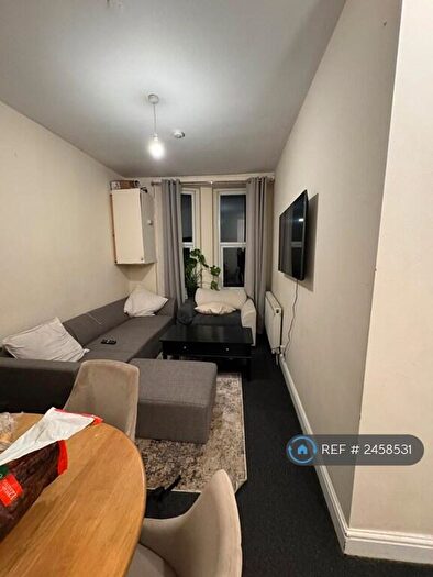 2 Bedroom Flat To Rent In Archway Road, London, N6