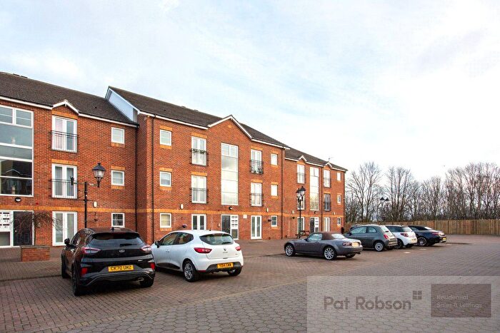 1 Bedroom Flat To Rent In Evergreen Court, High Pit Road, Cramlington, Northumberland, NE23