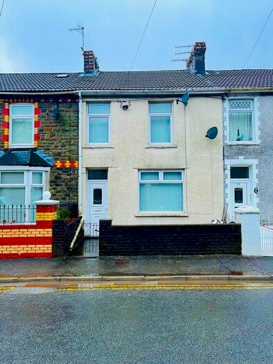 3 Bedroom Terraced House To Rent In Victoria Street, Bridgend, Blaengarw, CF32
