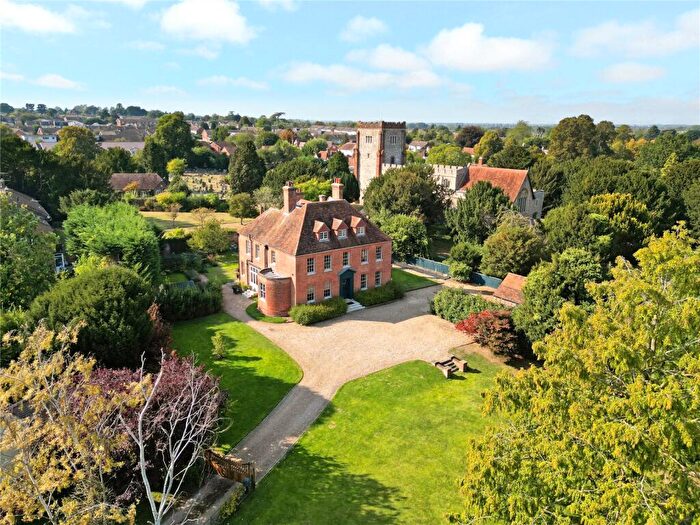 7 Bedroom Detached House For Sale In Lodge Road, Writtle, CM1