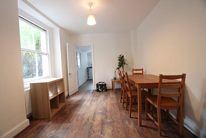4 Bedroom Terraced House To Rent In Quicks Road, Wimbledon, SW19
