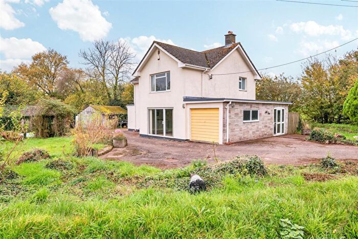 3 Bedroom Detached House For Sale In Awliscombe, Honiton, EX14