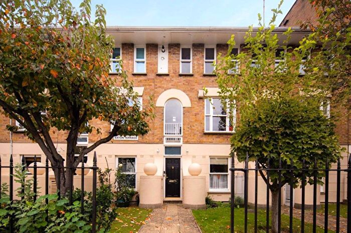 4 Bedroom Detached House For Sale In Eaton Terrace, Aberavon Road, Bow, London, E3
