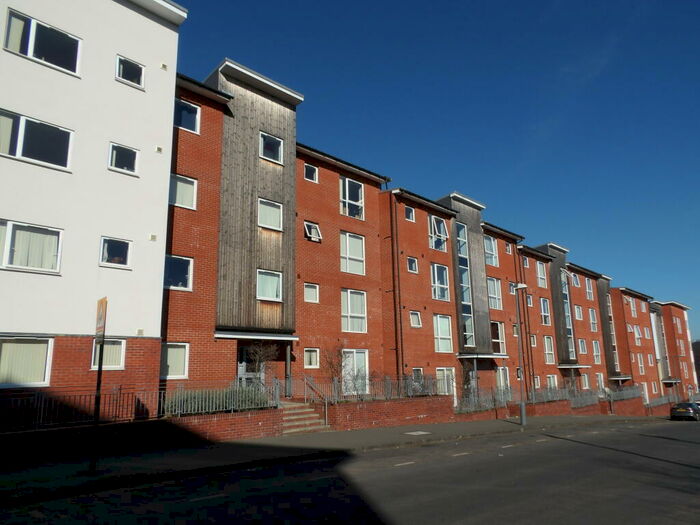 2 Bedroom Apartment To Rent In Great Colmore Street, B15