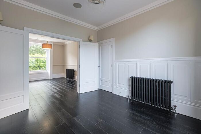 3 Bedroom Terraced House For Sale In Shepherdess Walk, Hackney, N1 - Photo 10