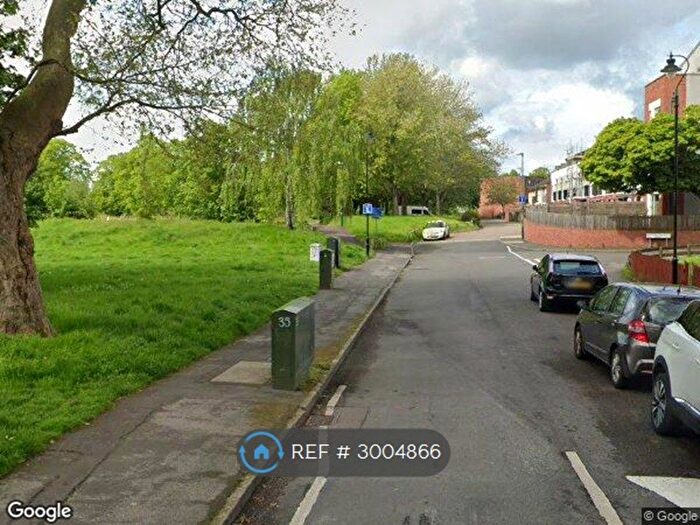 3 Bedroom Terraced House To Rent In Bathley St, Nottingham, NG2
