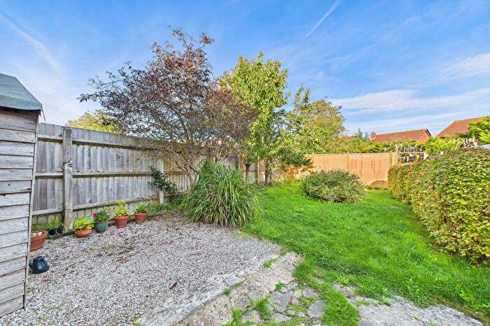 3 Bedroom Terraced House To Rent In Wakedean Gardens, Yatton, BS49