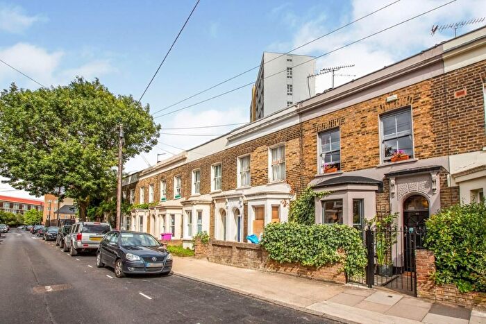 4 Bedroom Flat To Rent In Swaton Road, London, E3