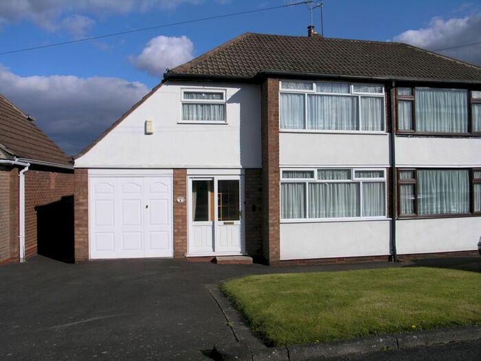 3 Bedroom Semi Detached House For Sale In Fairbourne Avenue, Rowley