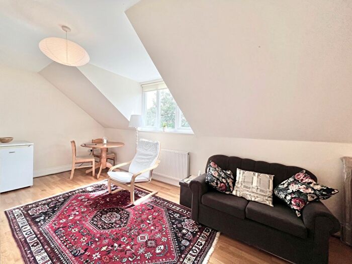 1 Bedroom Flat To Rent In Birchington Road, NW6