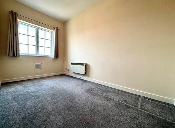 2 Bedroom Apartment To Rent In Portland Street, Leamington Spa, CV32