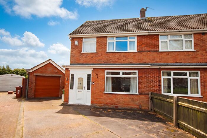 3 Bedroom Semi-Detached House For Sale In Charles Avenue, New Waltham, DN36