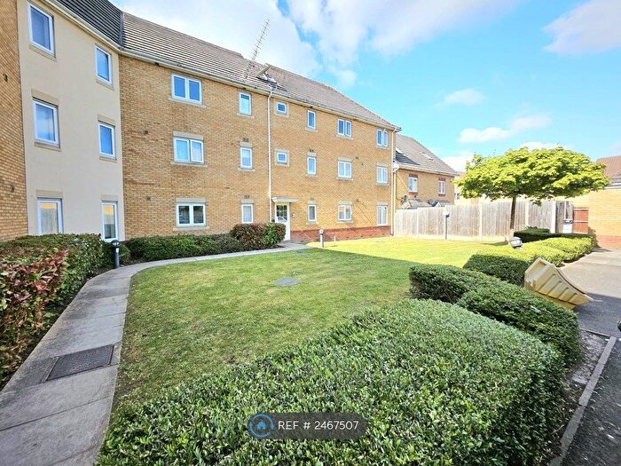 2 Bedroom Flat To Rent In Morgan Close, Luton, LU4