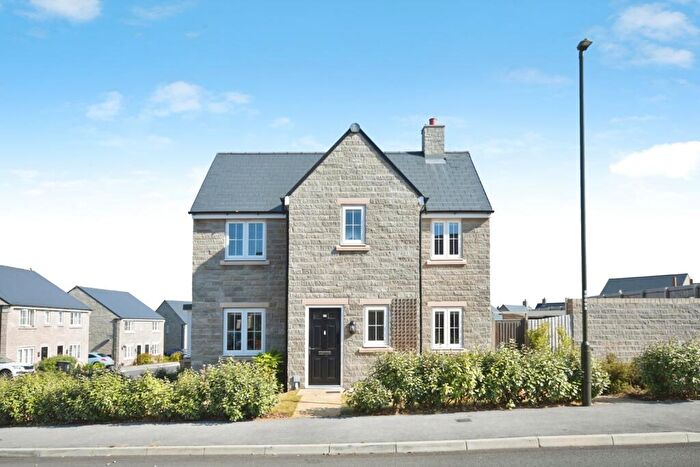 3 Bedroom Detached House For Sale In Hardwick Road, Buxton, Derbyshire, SK17