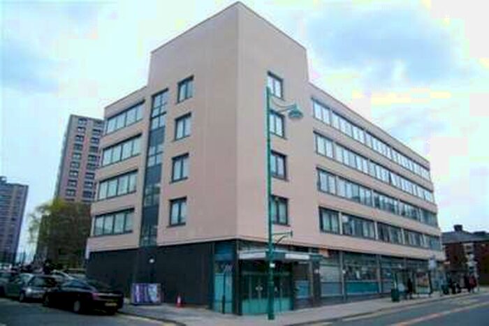 2 Bedroom Flat To Rent In Renaissance House, Stockport, SK1