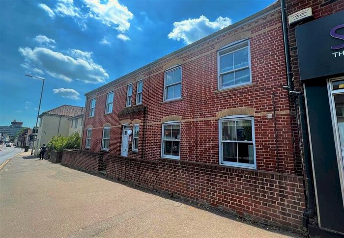 2 Bedroom Flat To Rent In Aylsham Road, Norwich, NR3