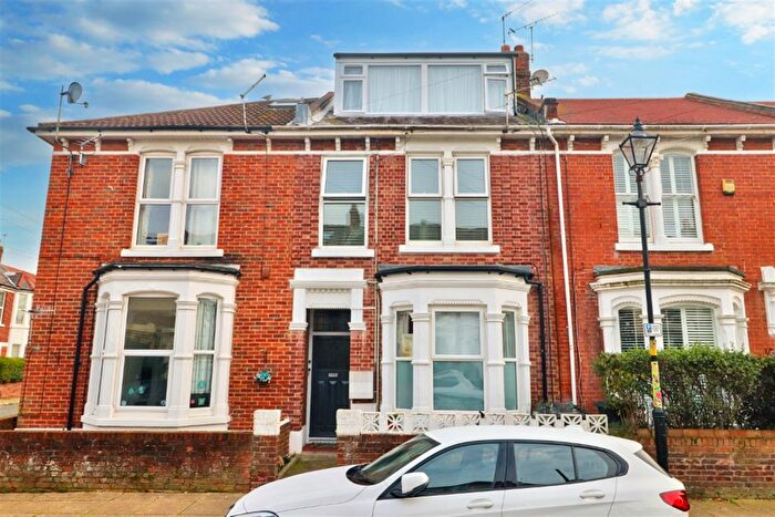 2 Bedroom Flat To Rent In Lowcay Road, Southsea, PO5