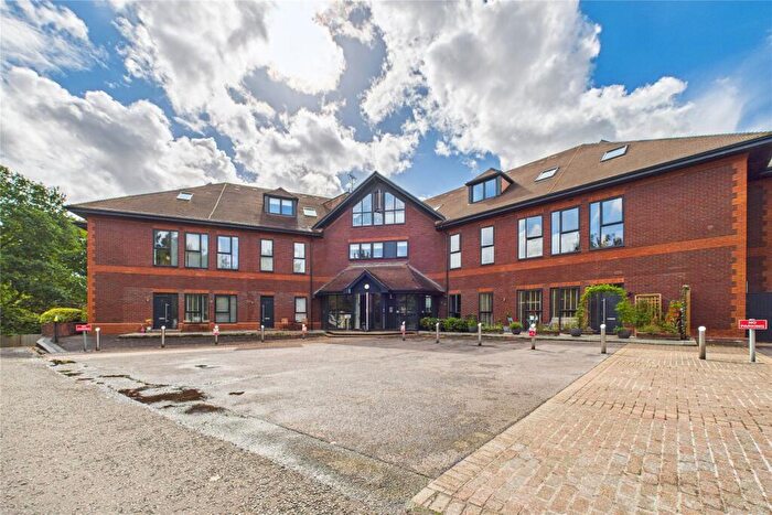 2 Bedroom Apartment To Rent In Mulberry House, Wokingham, Berkshire, RG40