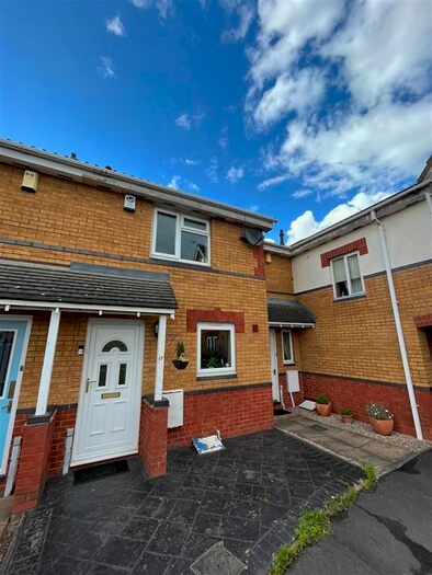 2 Bedroom Property To Rent In Spring Meadow, Tipton, DY4