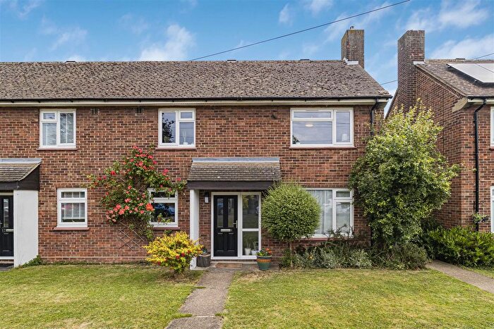 2 Bedroom Semi-Detached House For Sale In Fletcher Avenue, Waterbeach, Cambridge, CB25