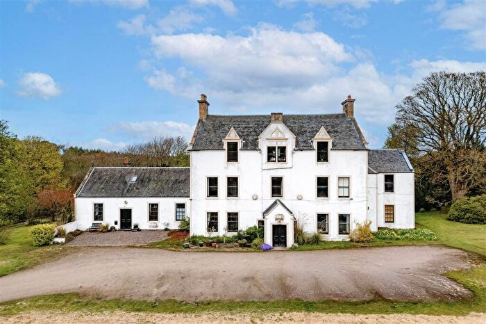 2 Bedroom Apartment For Sale In Cathlaw House, Torphichen, EH48