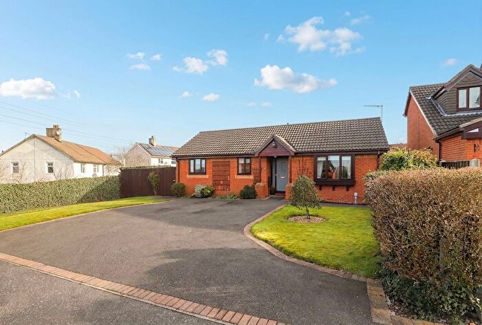 3 Bedroom Detached Bungalow For Sale In Rose Way, Killamarsh, S21