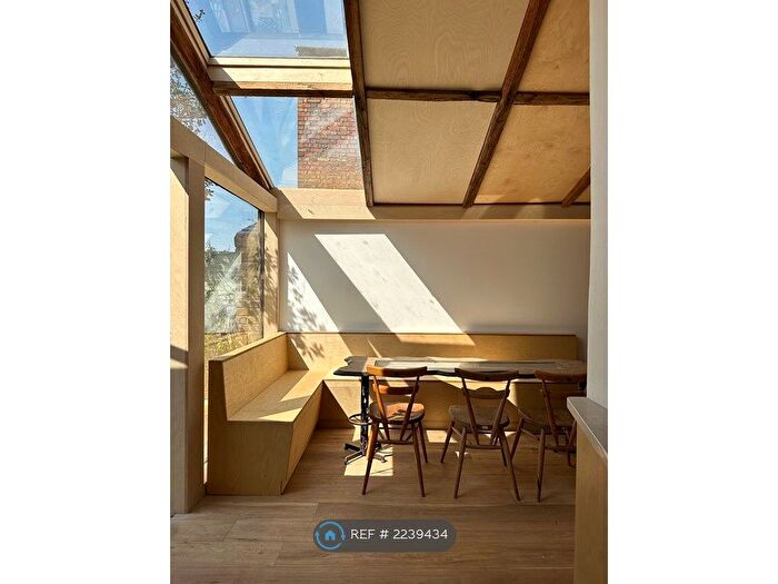 4 Bedroom Terraced House To Rent In Buchanan Gardens, London, NW10