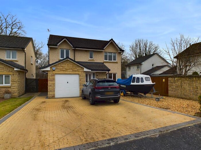 4 Bedroom Detached House For Sale In Coats Drive, Luncarty, Perth, PH1