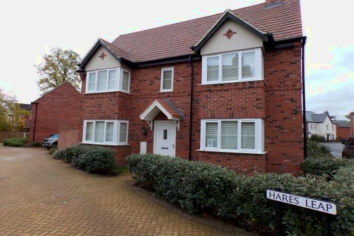 3 Bedroom Detached House To Rent In Bishopton, Stratford-Upon-Avon, CV37