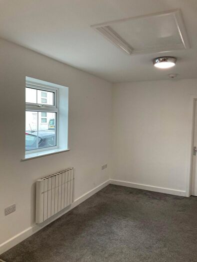1 Bedroom Flat To Rent In Wellington Street, Burton-On-Trent, Staffordshire, DE14