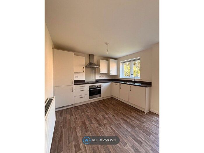 3 Bedroom Detached House To Rent In Guppy Walk, Morley, Leeds, LS27