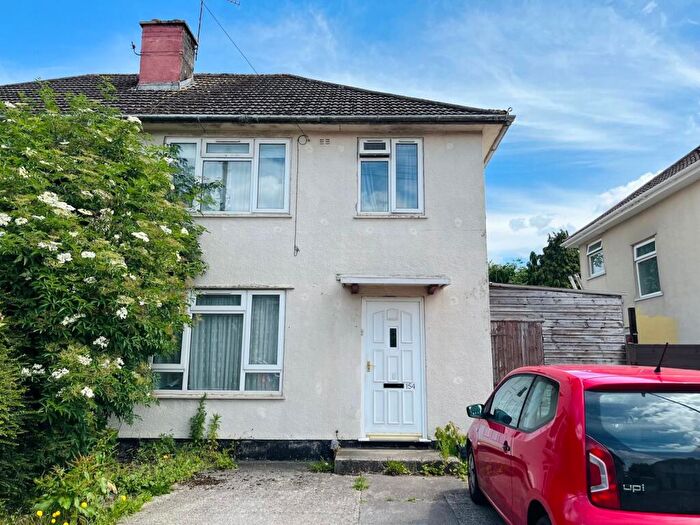 4 Bedroom Semi-Detached House To Rent In Landseer Avenue, BS7