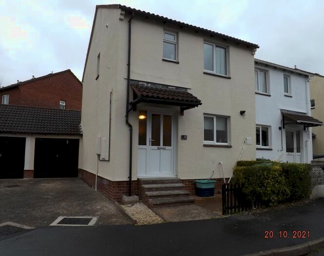 3 Bedroom Semi-Detached House To Rent In Long Meadow Drive, Barnstaple EX32