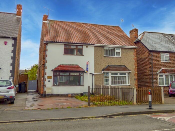 3 Bedroom Semi-Detached House To Rent In College Street, Long Eaton, NG10