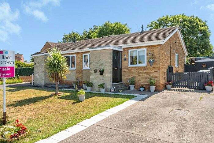 2 Bedroom Semi-Detached House For Sale In Perth Close, Mexborough, S64