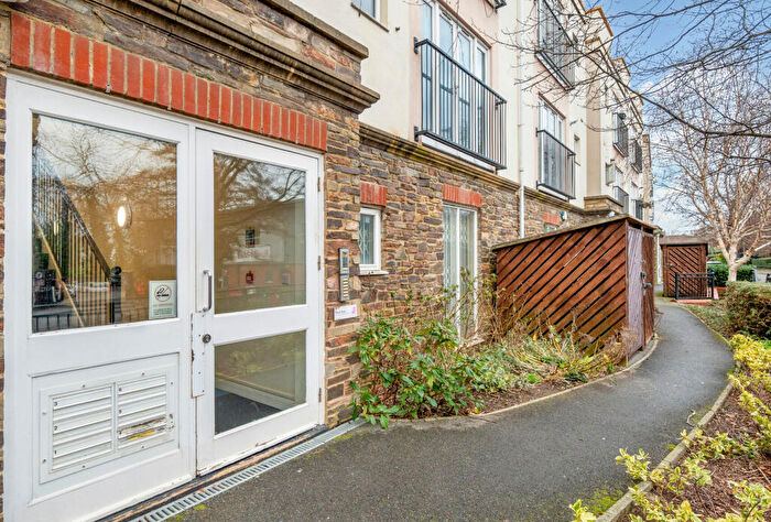 2 Bedroom Apartment For Sale In Station Road, Montpelier, Bristol, Somerset, BS6