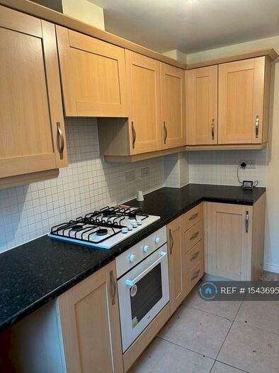 4 Bedroom Terraced House To Rent In Pentwyn Drive, Cardiff, CF23
