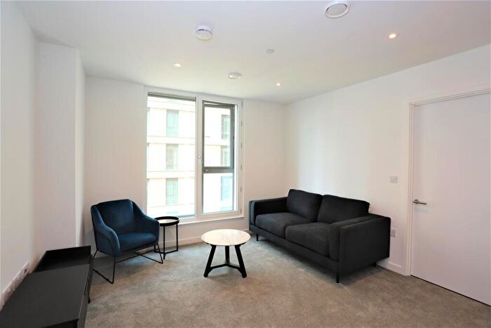 2 Bedroom Apartment To Rent In No. Old Trafford, Wharf End, Trafford Park, M17