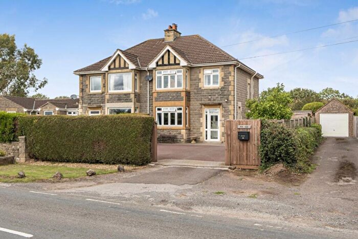 3 Bedroom Semi-Detached House For Sale In Leigh Road, Chantry, BA11