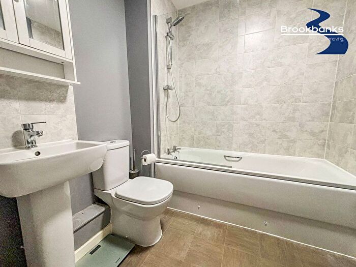 1 Bedroom Flat For Sale In Discovery Drive, Swanley, BR8