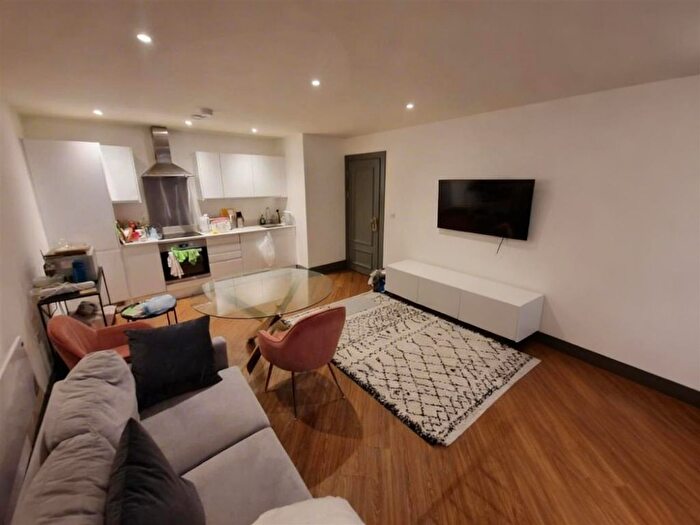 1 Bedroom Flat To Rent In Great Minster House, Horsforth, LS18