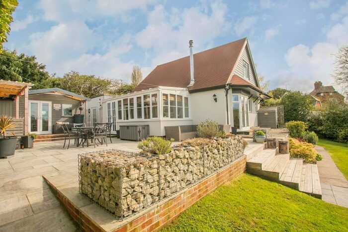 2 Bedroom Detached House For Sale In Willingford Lane, Burwash Weald, East Sussex, TN19