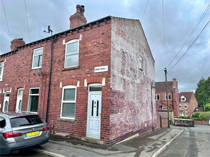 2 Bedroom Terraced House To Rent In Park View, Leeds, West Yorkshire, LS25