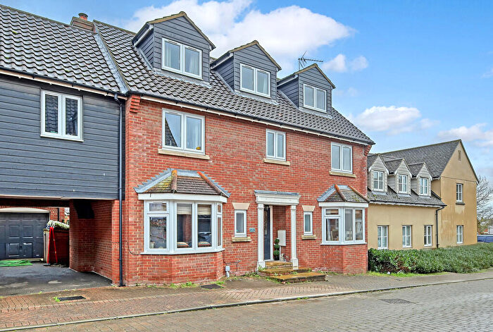 6 Bedroom House For Sale In Hallett Road, Flitch Green, CM6